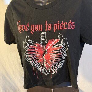 Social Collision Crop Top T-Shirt goth Vibes Broken Heart Womens Medium M Black